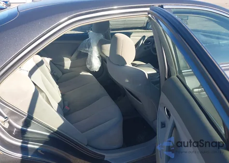 2010 Toyota Camry Hybrid из США, поврежденный, VIN 4T1BB3EK9AU123008